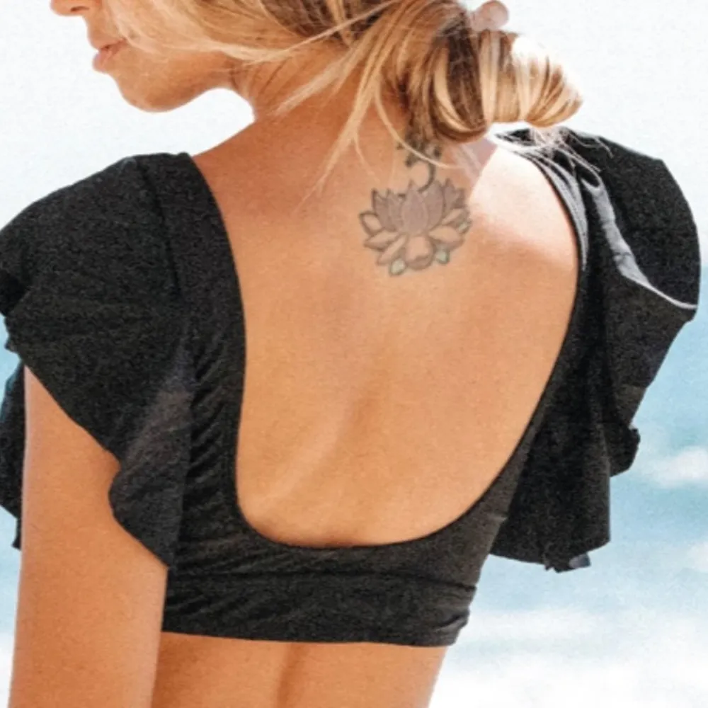 NWT Black Lrg Bikini Top w/ shoulder ruffles | Brand/Sporlike Size L - Image 3