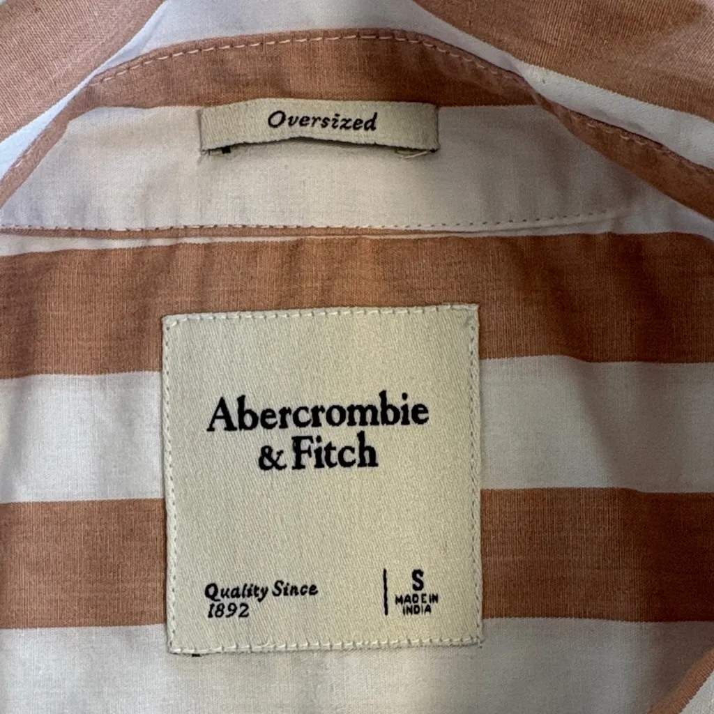 Abercrombie & Fitch Striped Tan White oversized women’s Shirt size small - Image 3