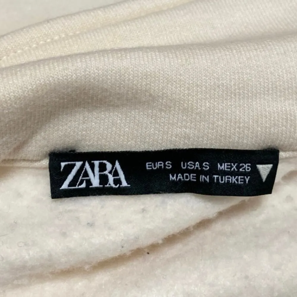 Zara Cream Black New York Long Sleeve Fleece Collared Sweatshirt Sweater Top S - Image 4