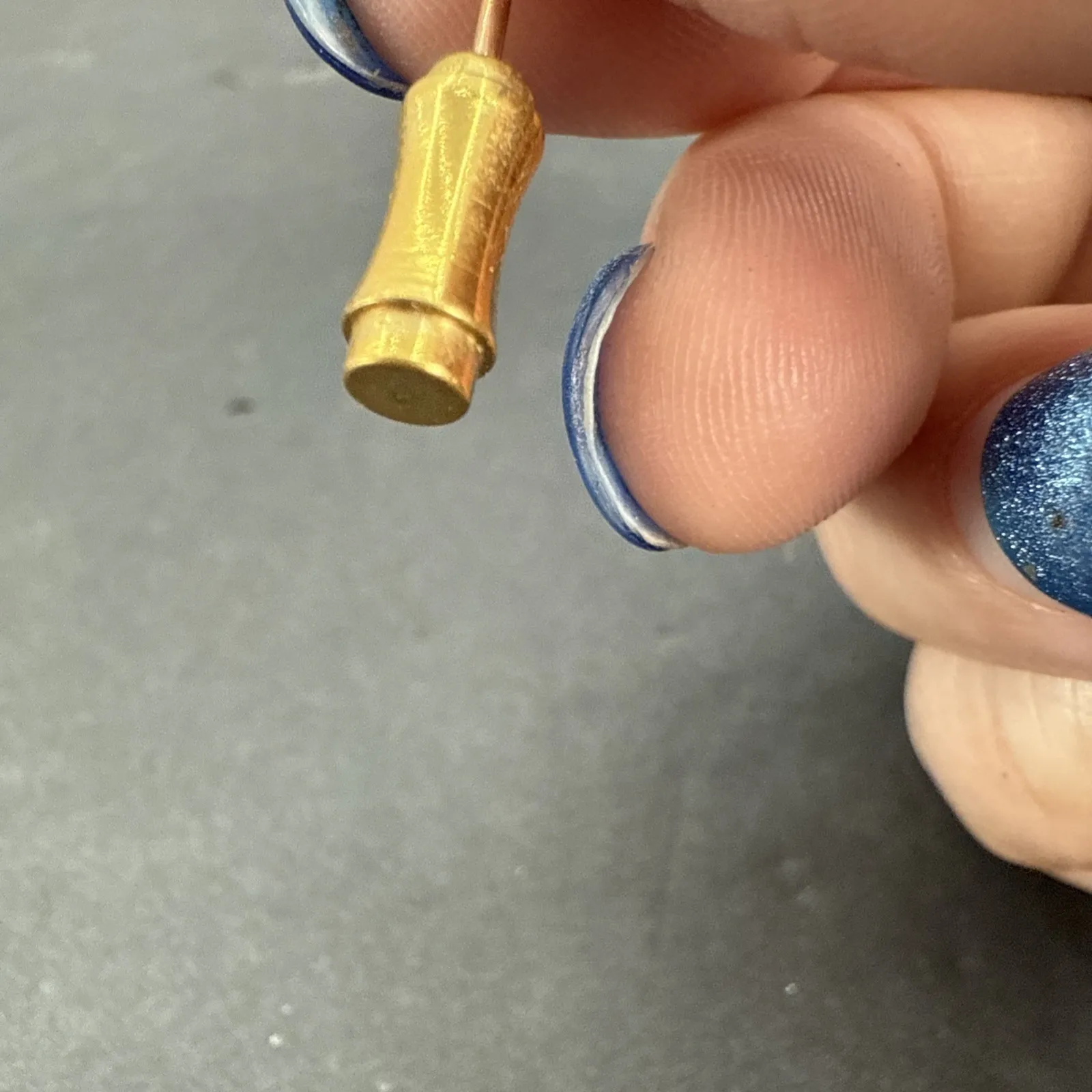 Vintage Krementz Gold Tone Open Heart With Rhinestone Stick Pin Hat Lapel - Image 4