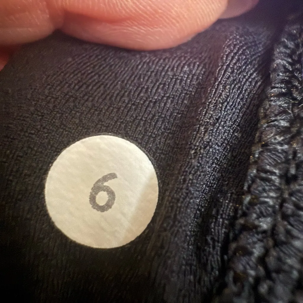 Lululemon Sweaty Or Not Jacket Black Size 6 Rare 2015 Mesh Lightweight Jacket - Image 14