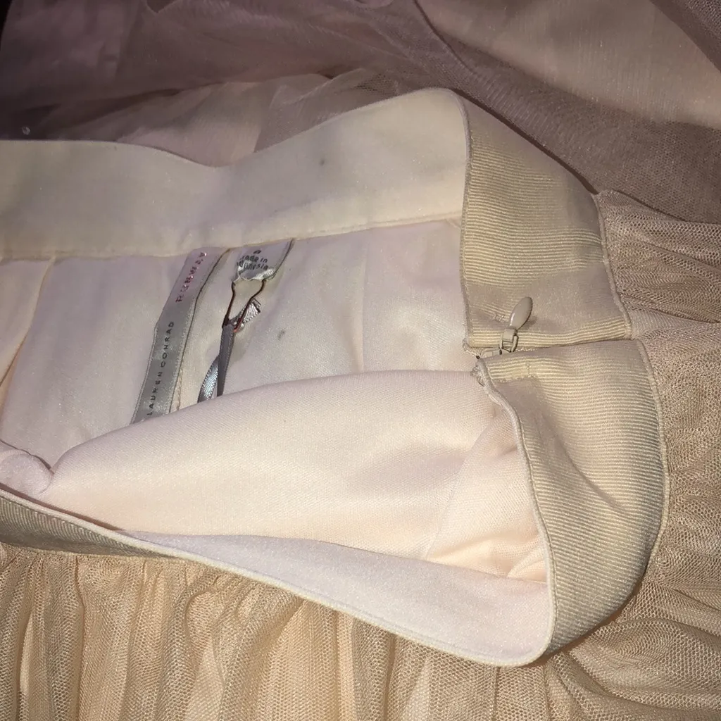 NWT Lauren Conrad 8 Runway tulle flare maxi skirt. Read!! - Image 4