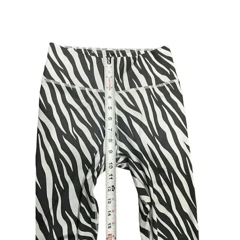 Nike Women's Icon‎ Clash 7/8 Zebra Print Running Gym Workout Leggings Size Small - Image 6