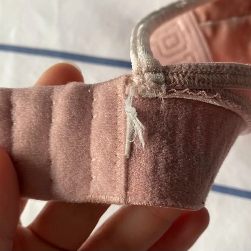 light pink velvet PINK bralette - Image 4