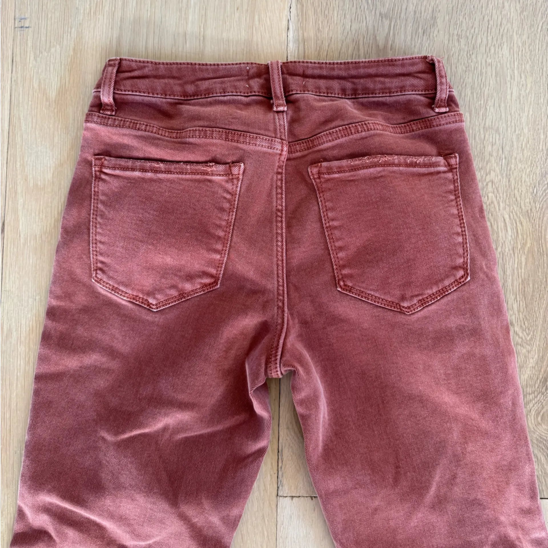 Vervet Red / Pink Straight Leg Jeans With Fridge Hemm Size 27/5 - Image 4
