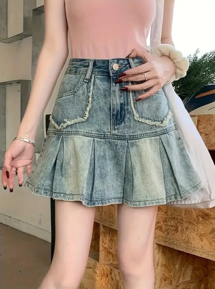 Women’s Denim Pleated Skirt Y2K Fringed Pockets Stretch Sz Medium Cotton Viscose - Image 1