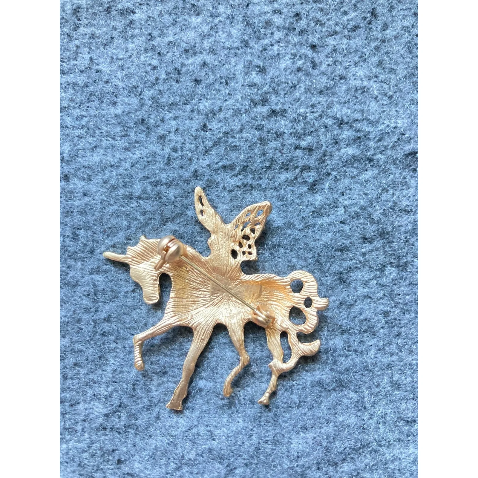 Golden Retro Fairy‎ Riding Unicorn Brooch Pin - Image 3