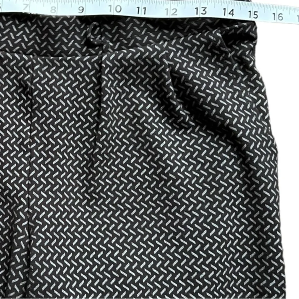 Betabrand Dress Yoga Pants Classic Cut Size Medium Petite Black White - Image 4
