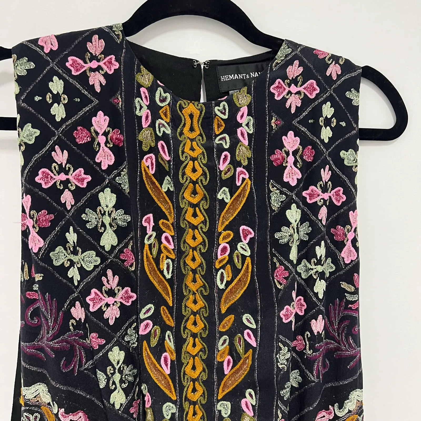 Hemant & Nandita Embroidered 100% Silk Jumpsuit Open Side & Back S Indie Boho - Image 7