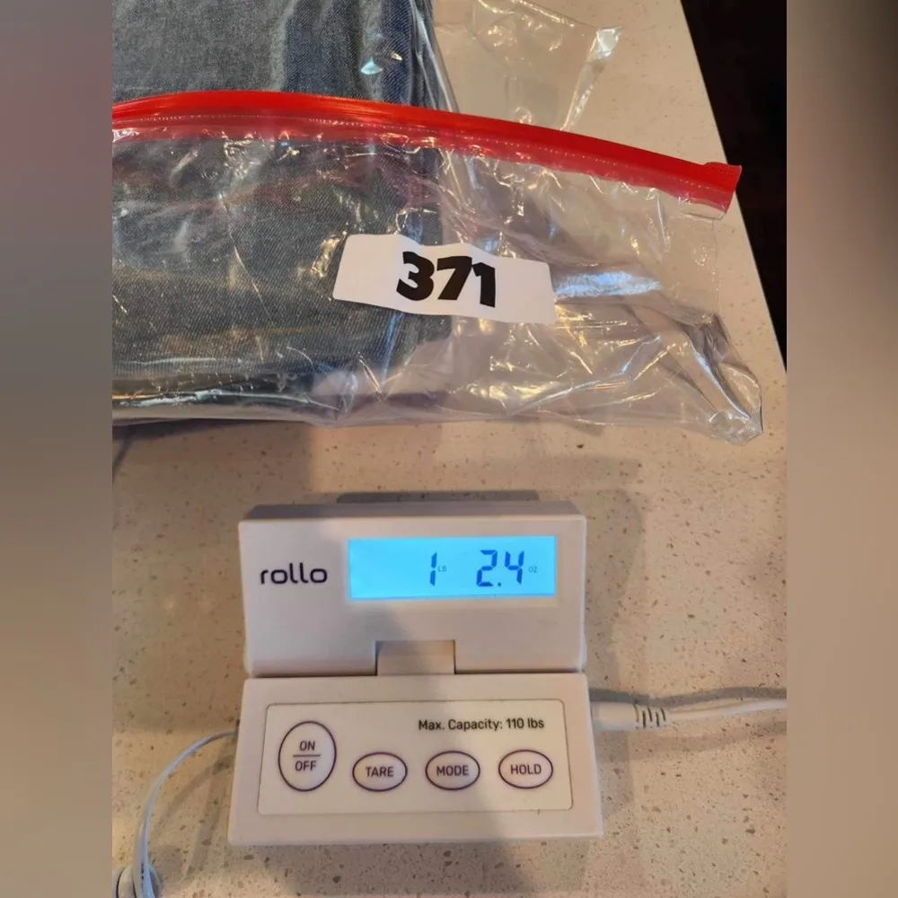 Abercrombie and Fitch Ultra High Rise Ankle Straight Curve Love Size 26 - Image 9