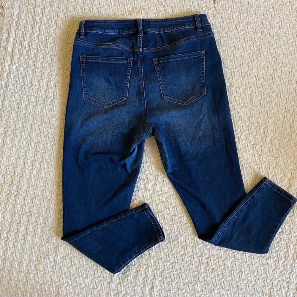 Lane Bryant size 14 skinny jeans - Image 8