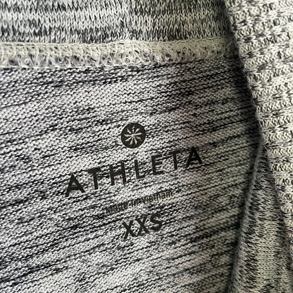 Athleta Cowl Neck Blissful Oversized Sweatshirt Top Gray Athleisure Loungewear - Image 4