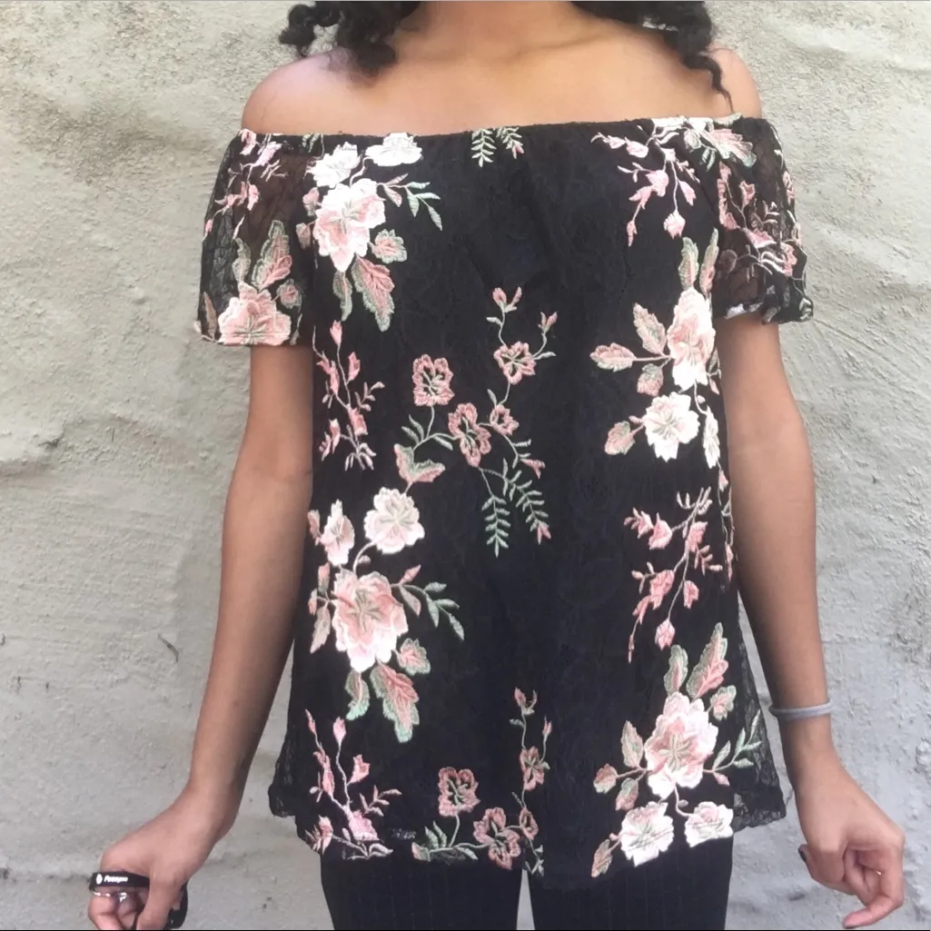 Black floral blouse/ off the shoulder lace floral blouse - Image 7