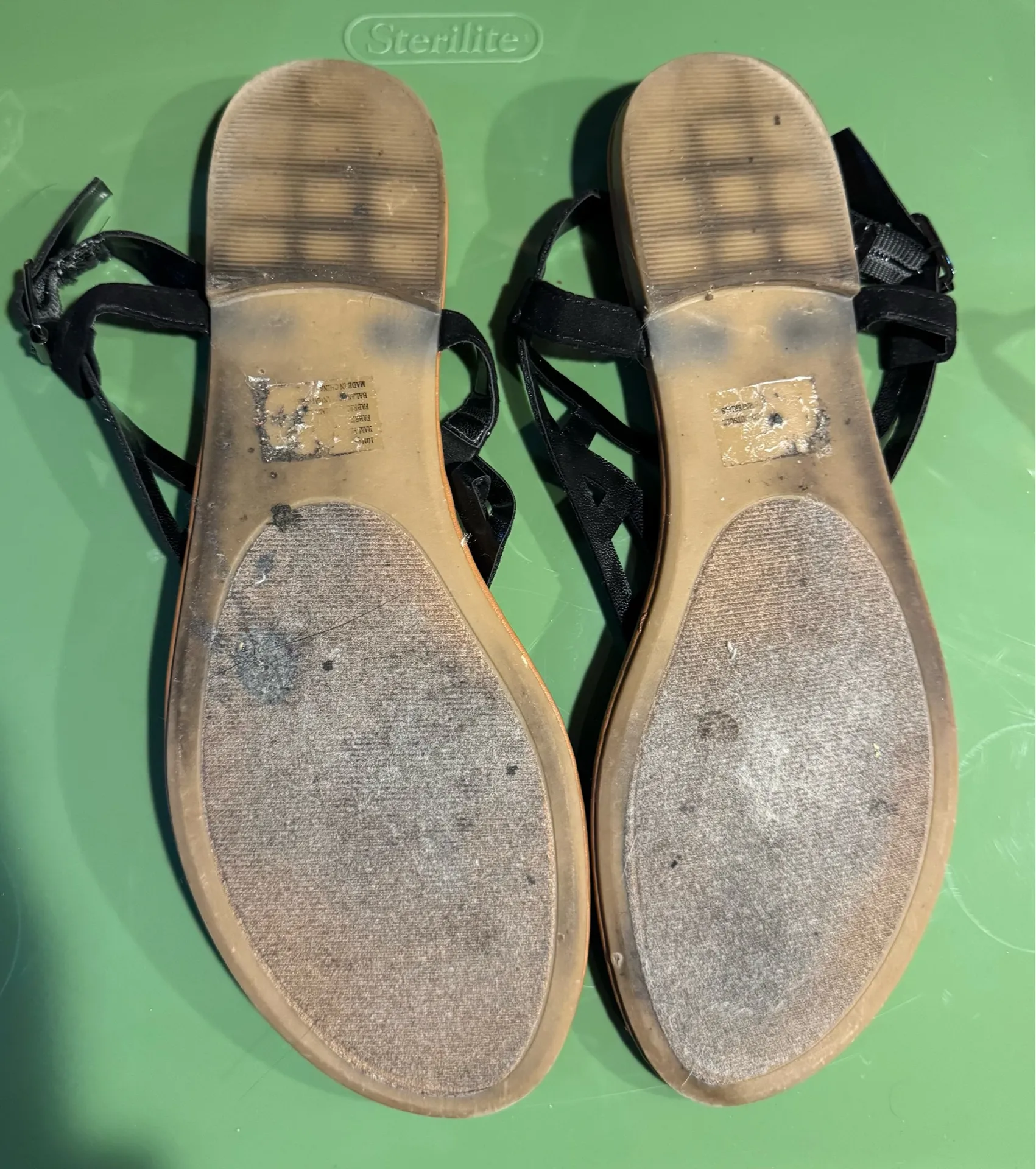 Rampage Black T-strap Sandals - Image 4