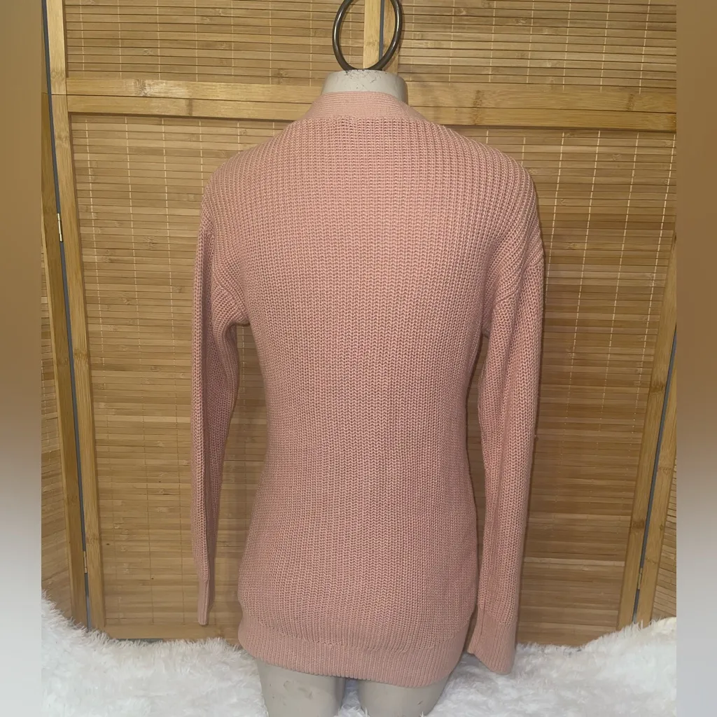 Guess pink cable knit v-neck sweater tie lace up front woman’s size small - Image 2