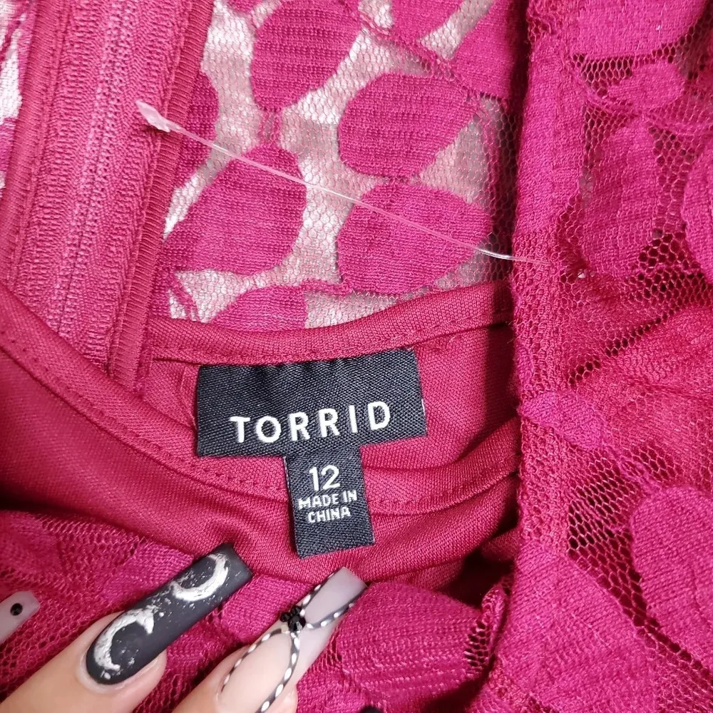 Torrid Scallop Lace Overlay Red Midi Dress - Image 5