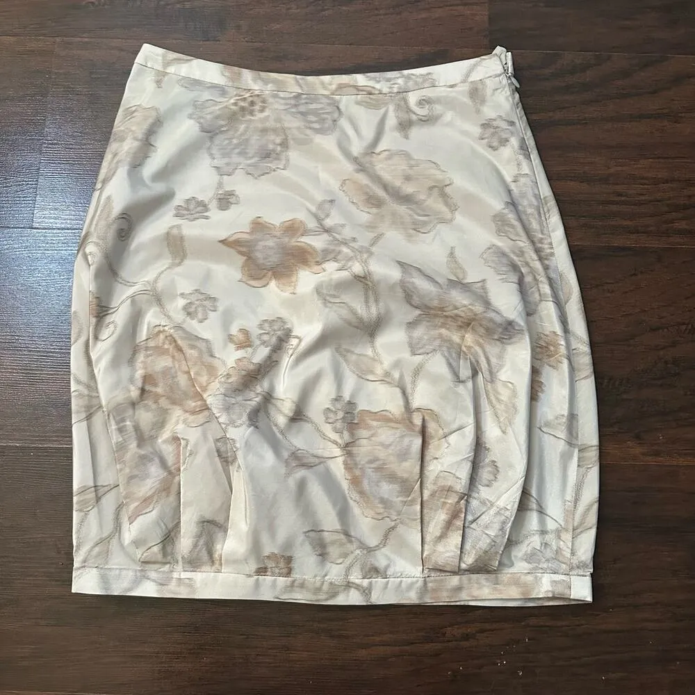 Armani Collezioni cream & gray floral pencil skirt size 4 - Image 2
