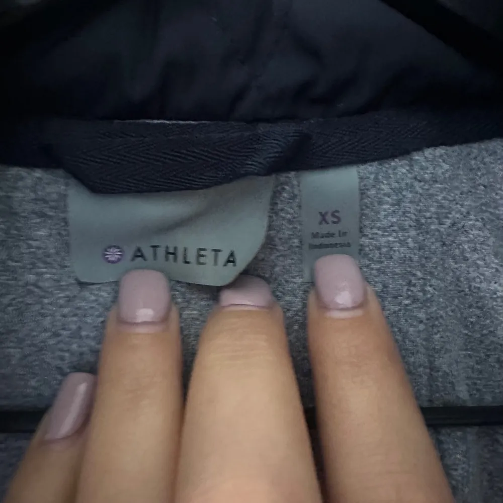 Athleta Teton Navy Quilted Hooded Zip Front Utility Vest Women's Size XS - Image 7