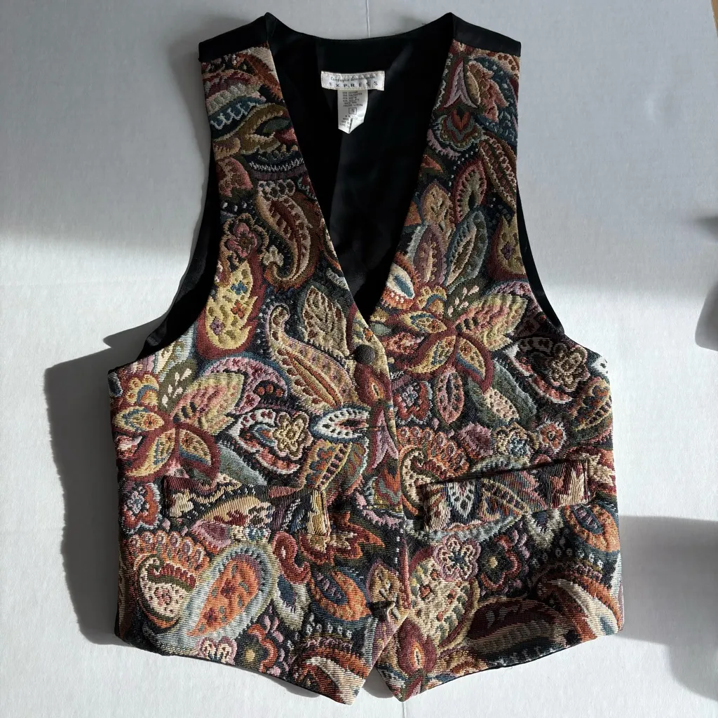 Vintage Express textured Paisley Vest tie back size small - Image 3