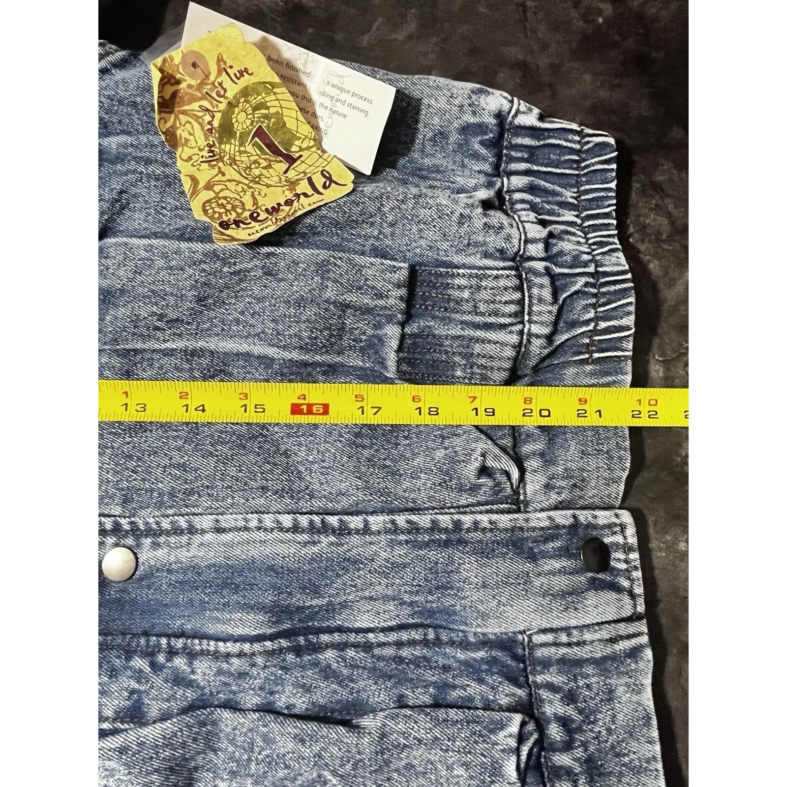 One World  Jean Bomber Jacket NWT Sz. Medium Trucker Distressed Pockets - Image 12