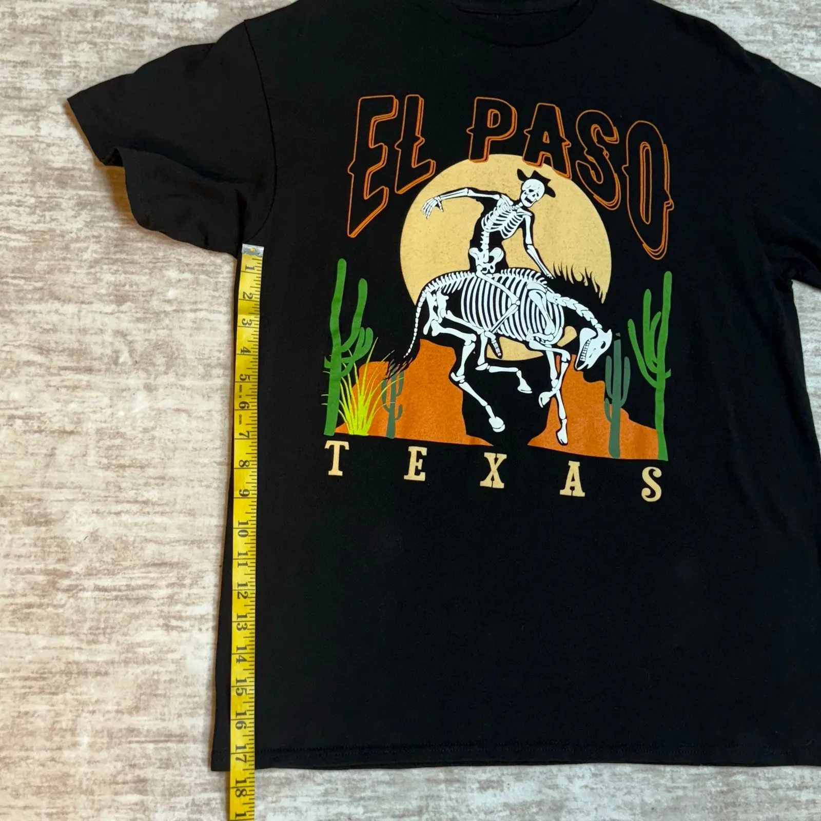 El Paso Texas Women’s Large Skeleton Horse Cactus Graphic Black Cotton T-shirt - Image 5