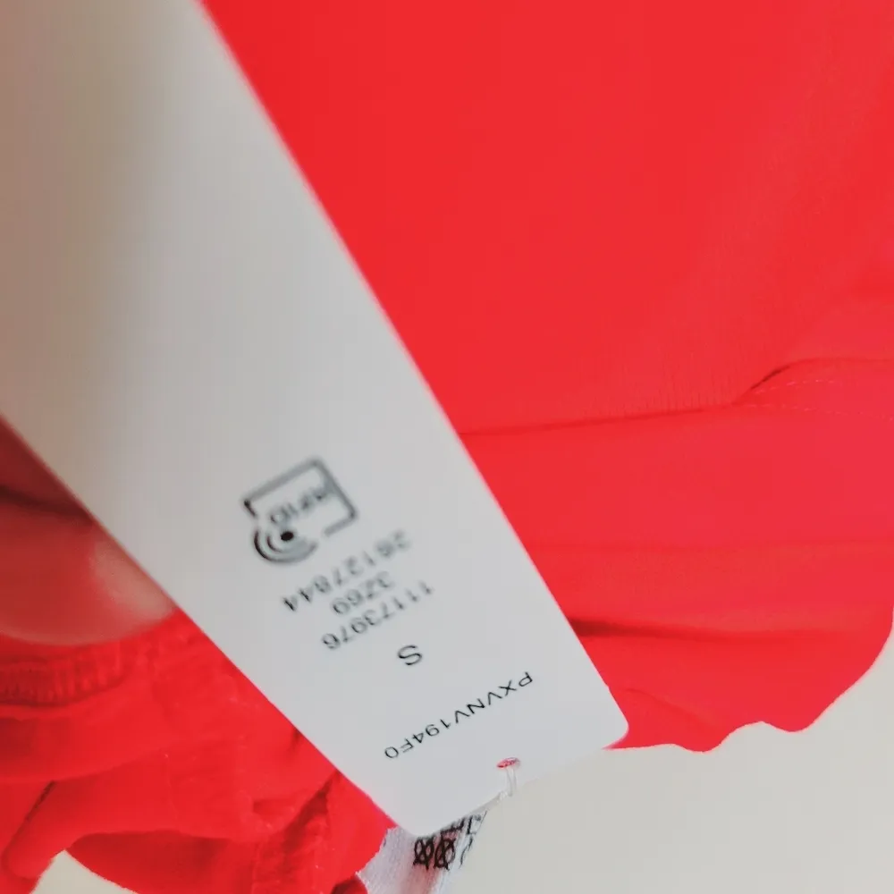 Pink Victoria's Secret coral wrap tie waist top size small - Image 9