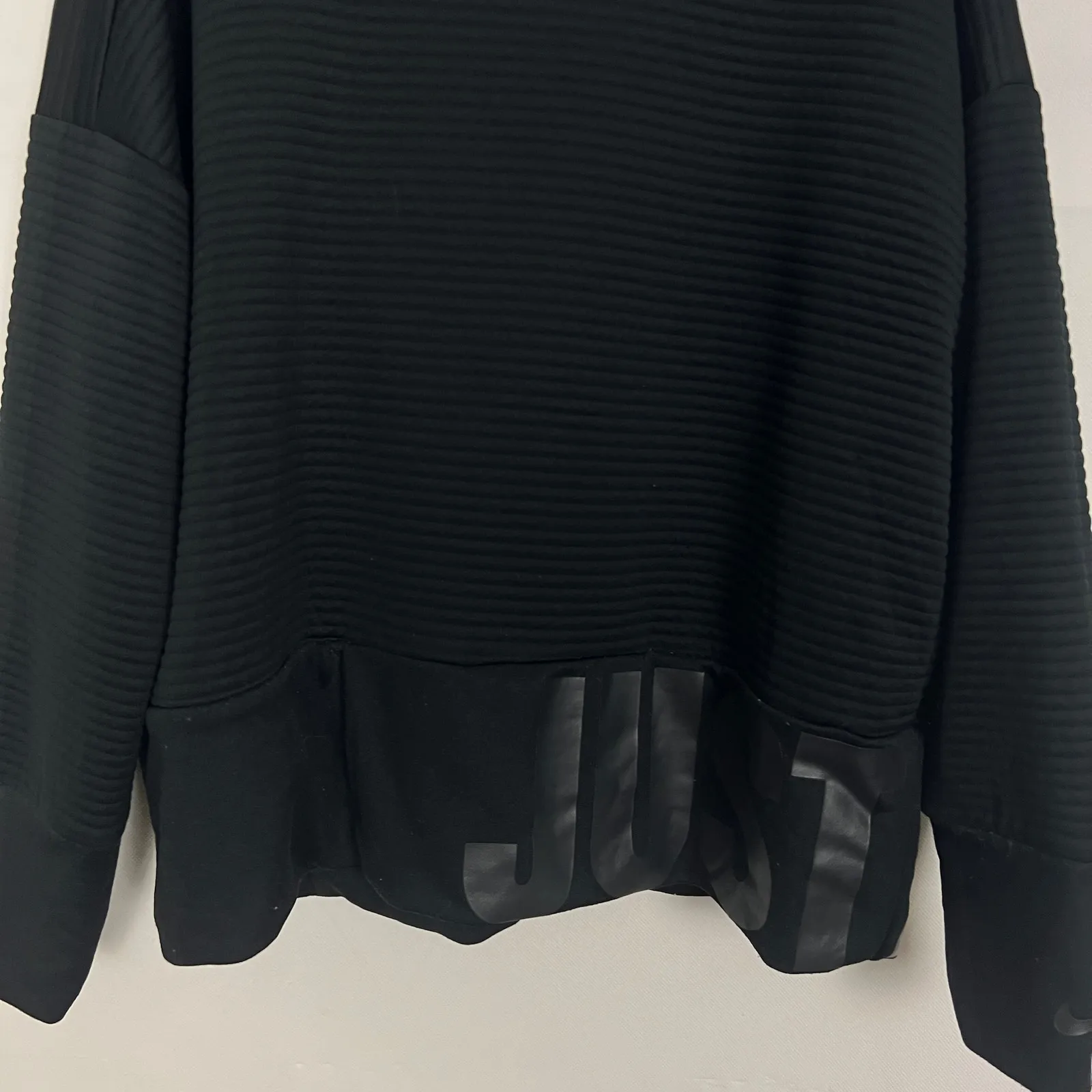 Nike Dri-Fit Women's Black Ribbed Athletic Pullover Size Medium Oversized - Image 4