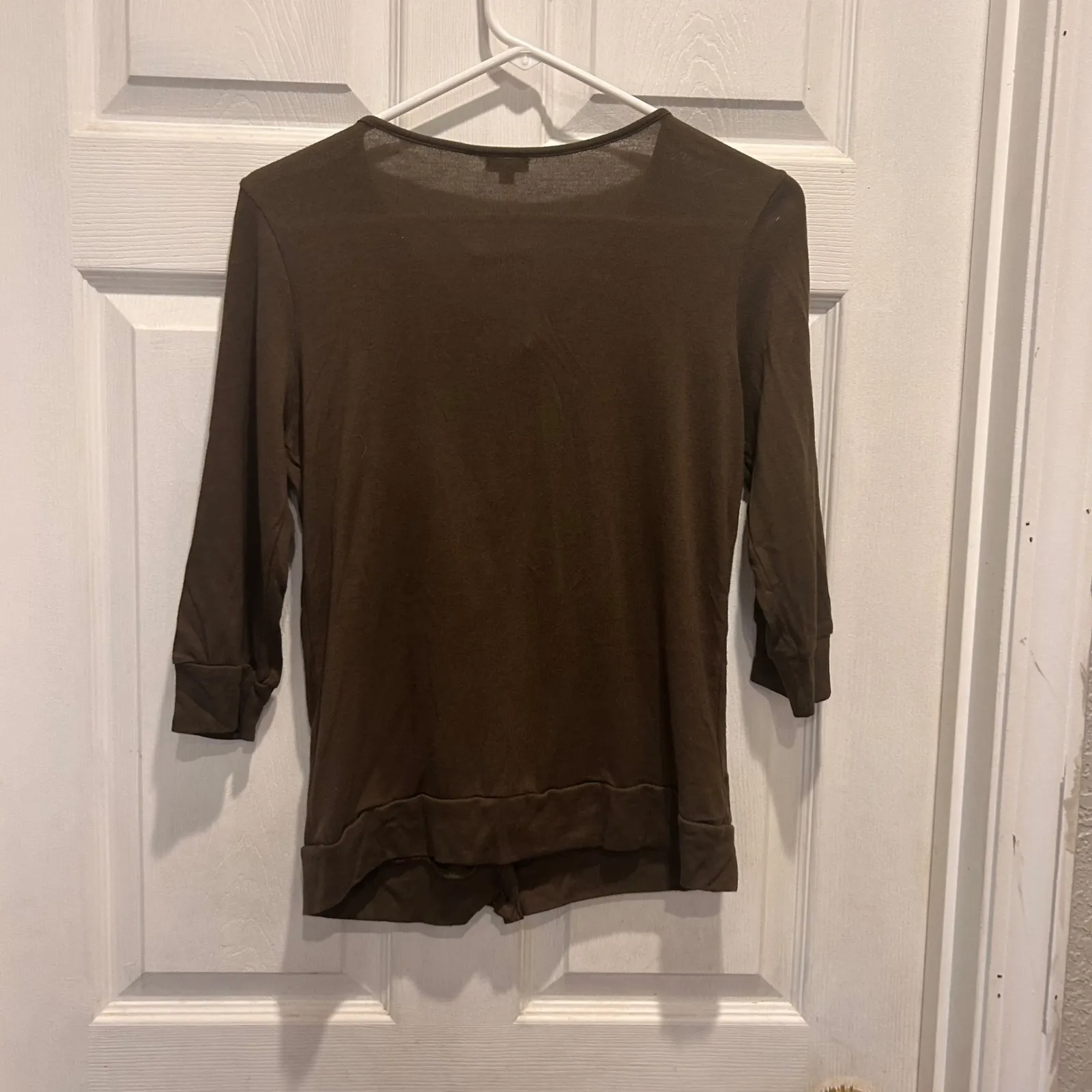 Kieran Olive Green Ruffle Front 3/4 Sleeve Button Up Cardigan Medium NWT - Image 5