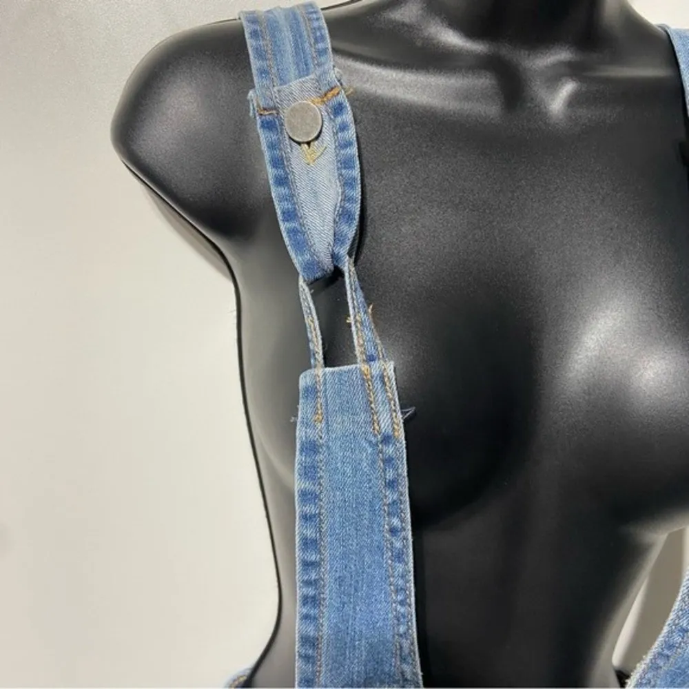 Hot Topic Distressed Denim Skirt Overall Jumper Skirtall Size Small NWT - Image 9