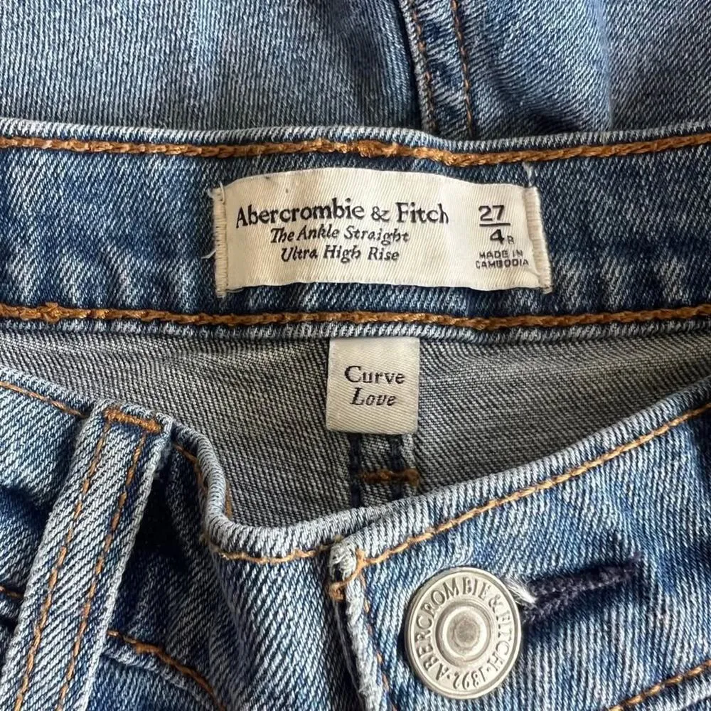 Abercrombie & Fitch Curve Love Ultra HR Ankle Straight Jeans Size 27 / 4R - Image 6