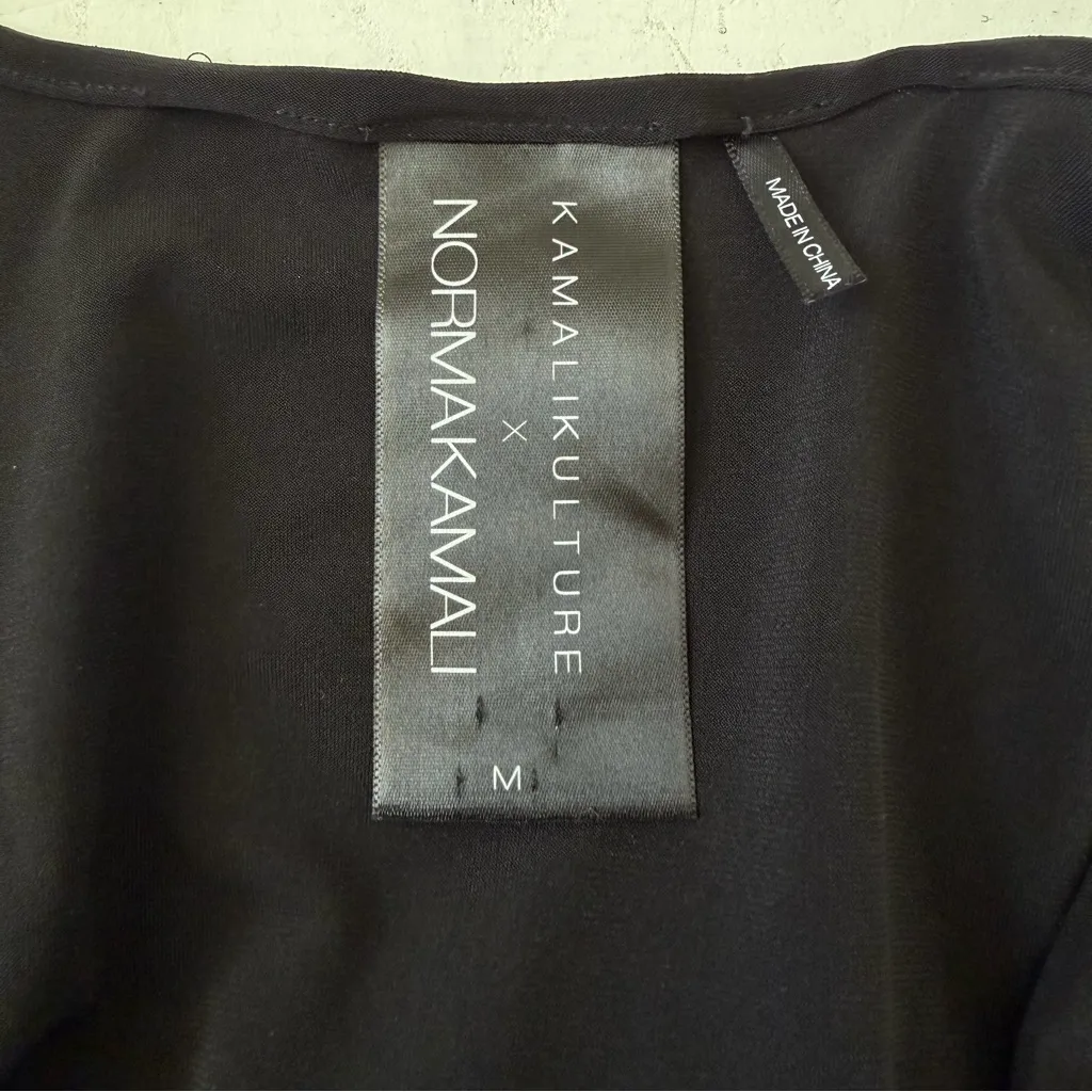 Norma Kamali Rectangle Jog Stretch Cape-Sleeve Jumpsuit Size M - Image 7