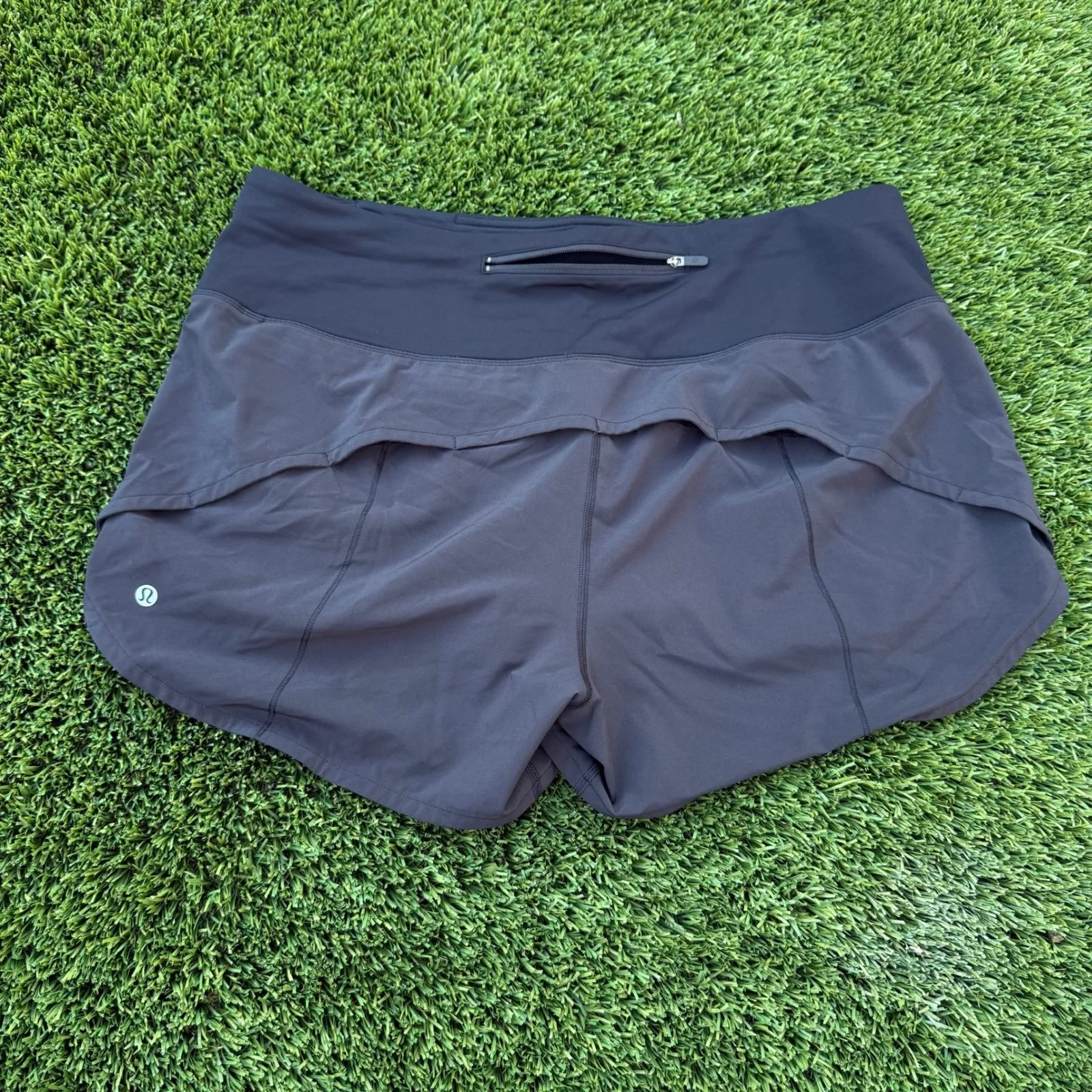 Lululemon Speed Up High Rise Short 4 Inch Women Size 14 Tall Black - Image 6