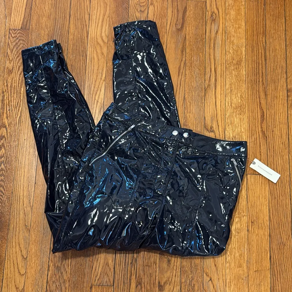 NWT Anthropologie Maeve Faux Leather Skinny Leggings Size 12 navy - Image 2