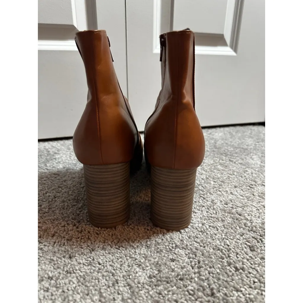 Old Navy Cognac Brown Ankle Boots & Booties Size 10 - Image 2
