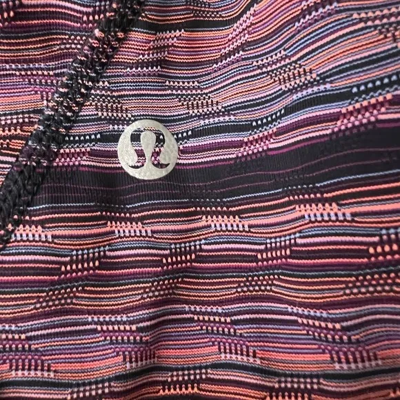 Lululemon Athletica Striped‎ Cropped Leggings Zippers Coral Pink Purple Size 8 - Image 7