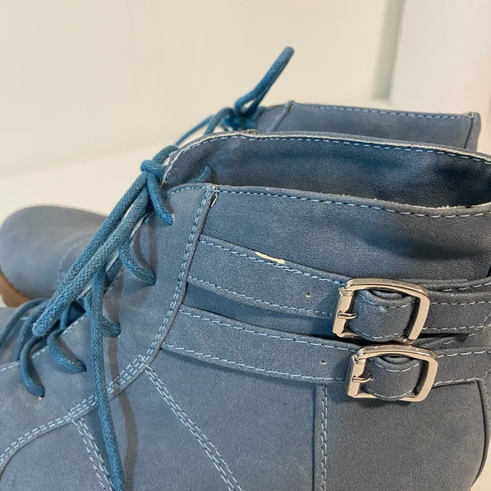 De Blossom Collection women’s blue urvasi-24 lace up ankle boots size 8.5 - Image 9