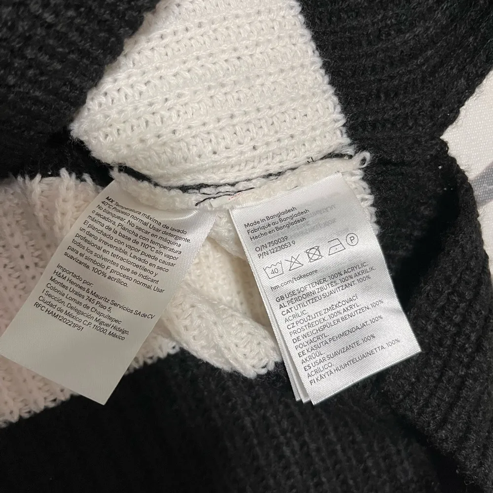 H&M DIVIDED Sweater Vest Knitted Sleeveless V Neck Top Womens Sz XXS NWOT - Image 5