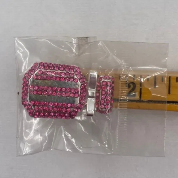 Victoria's Secret Bombshell Pin - Image 4