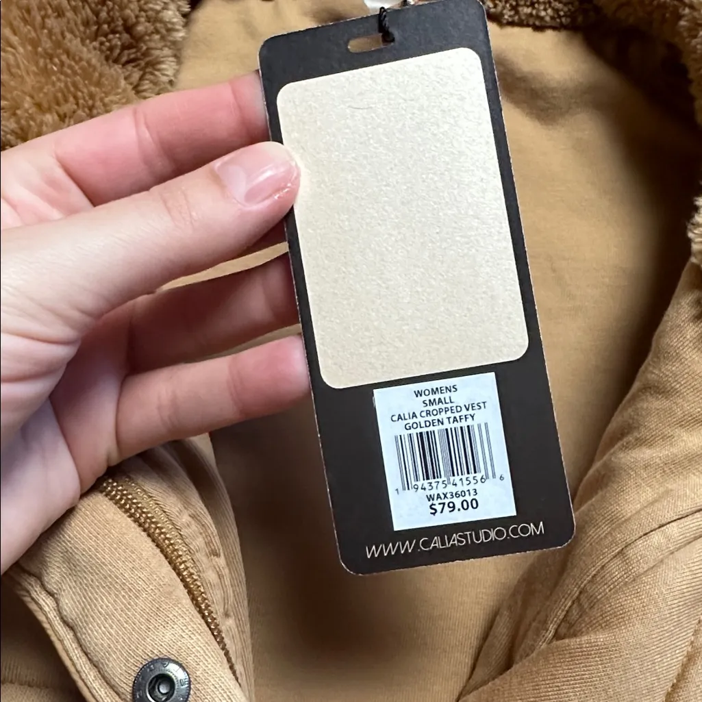 NWT CALIA CROPPED TAN VEST GOLDEN TAFFY QUILTED - Image 3