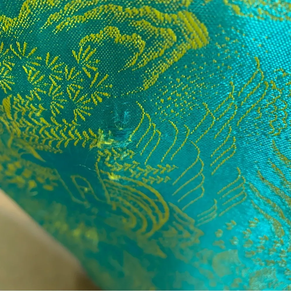 Silky Kimono Teal Turquoise Robe Oriental Pagoda Mountains Cranes Deer Print Blue - Image 4