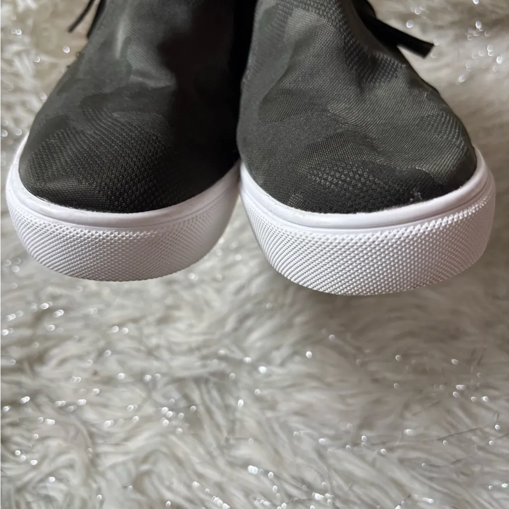 Steve Madden Green Camo Wedge Sneakers Size 7.5 - Image 7