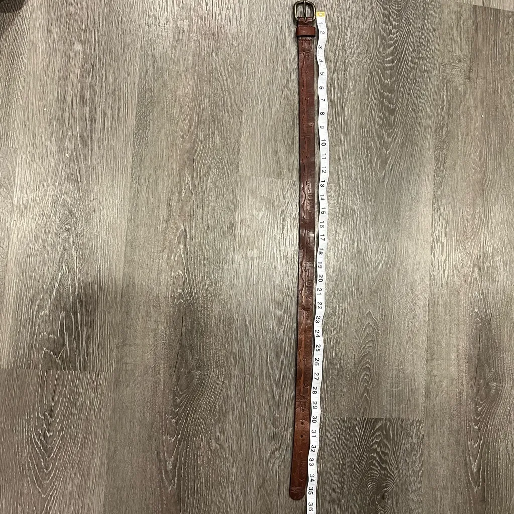 Vintage Brown Leather Duck Pond Embossed Belt Size Small - Image 6