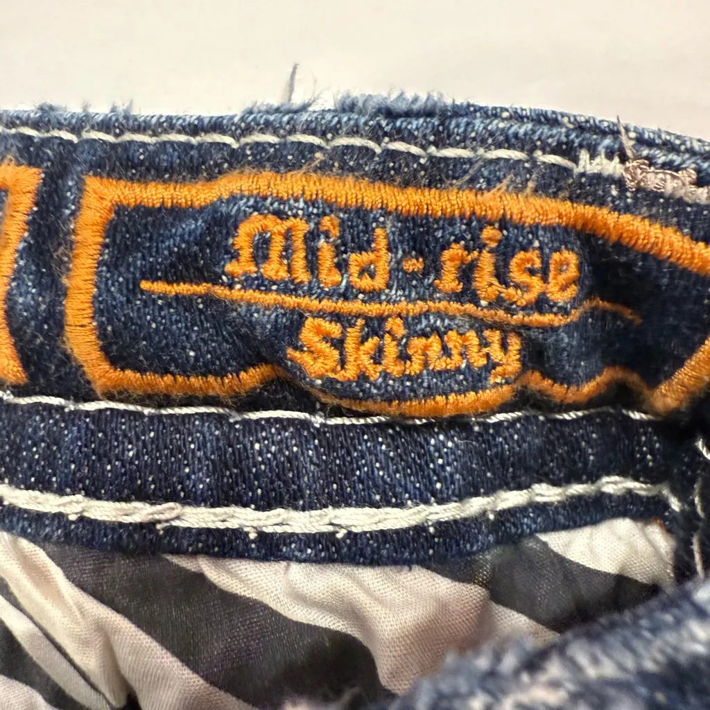 Rock Revival Rosewood Women's Mid Rise Skinny Jeans Size 26 NWOT - Image 5