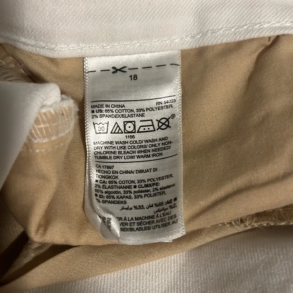 NWT Old Navy White Super Skinny Ankle Length Womens Jeans A130 - Image 6