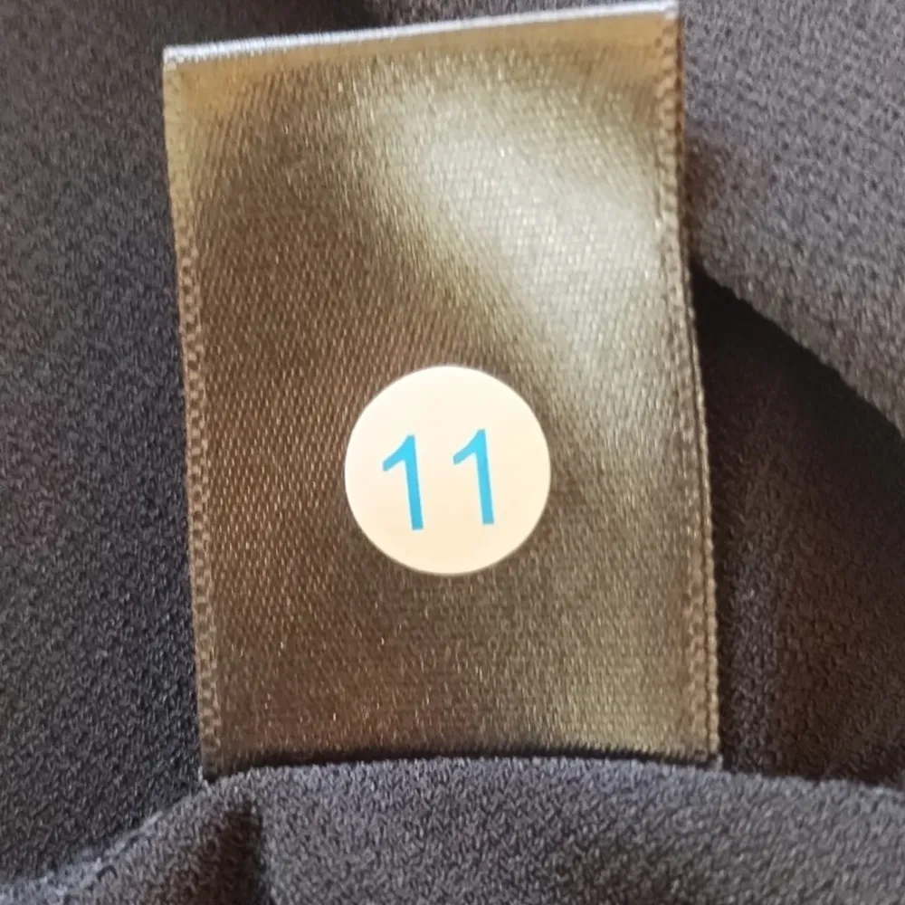 Liz Claiborne Career Women Blouse Size XL Black Stretch Sleeveless Top - Image 6