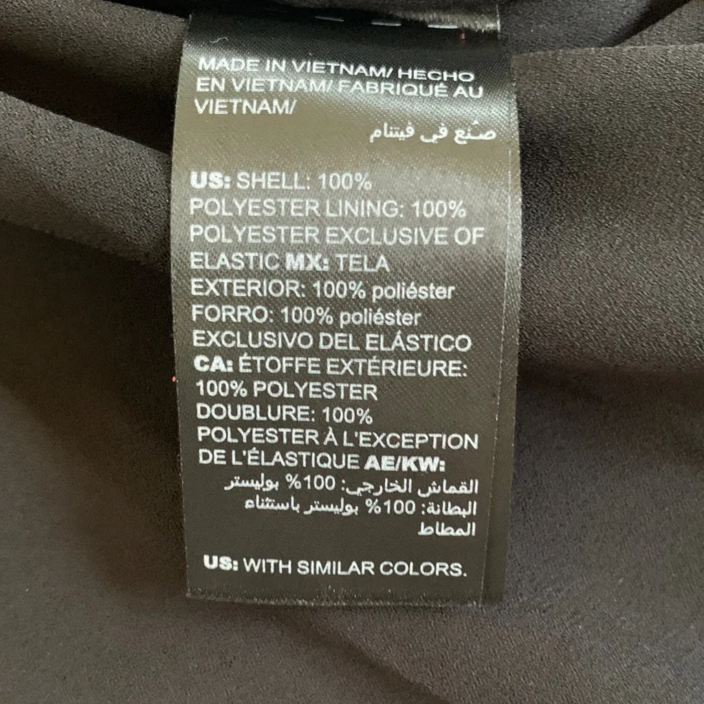 White House Black Market WHBM Chic Black Off-Shoulder Blouse with White Dots - Image 5