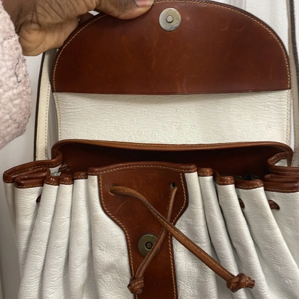 Vintage Cloetta Made In Italy Crossbody Leather Bag Brown & Beige Textured - Image 4