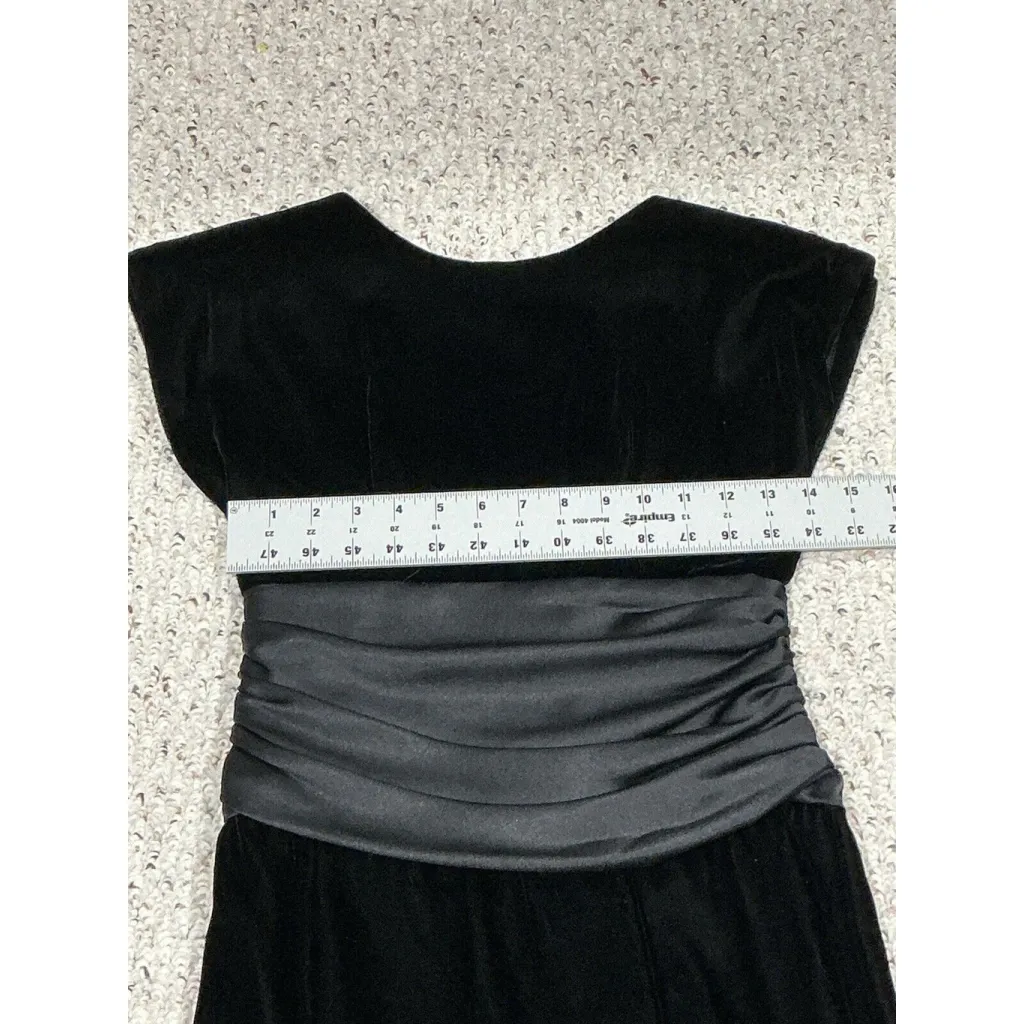 Womans Jennifer Moore Petites Black Velvet Size 2 Knee Length Low Back Dress - Image 4