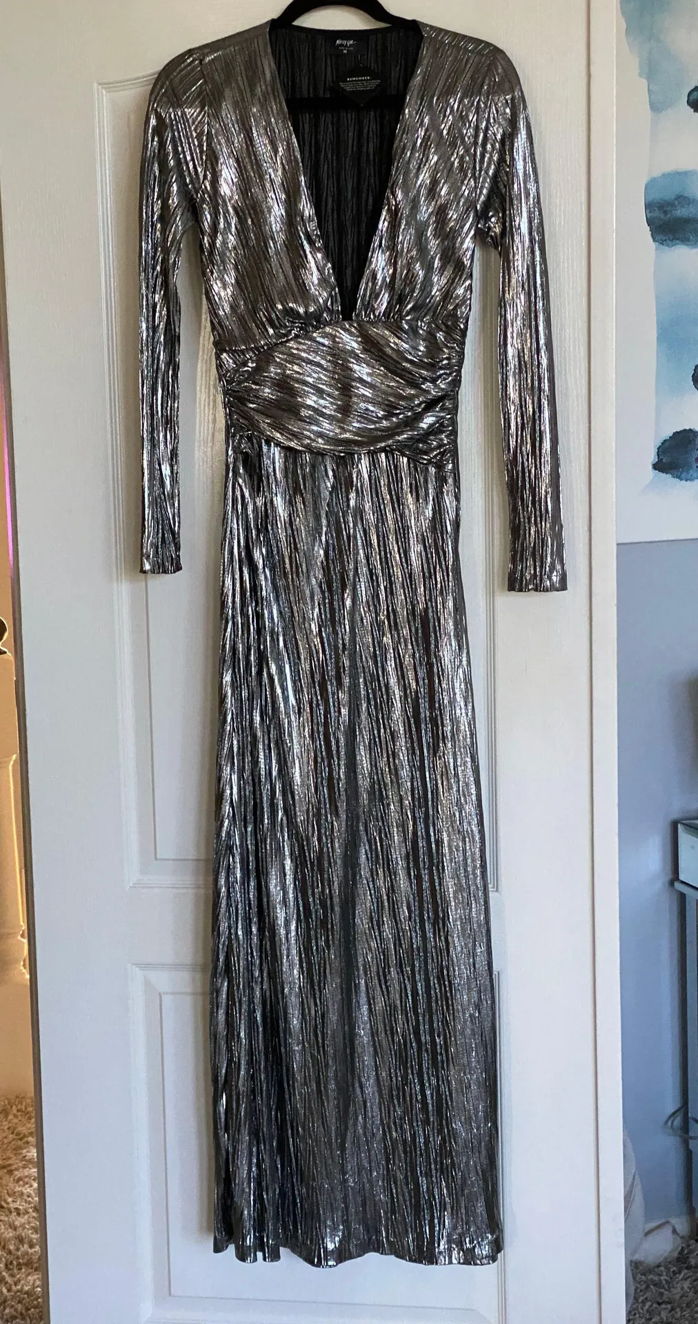 New Silver Metallic Dress Size M - Image 2