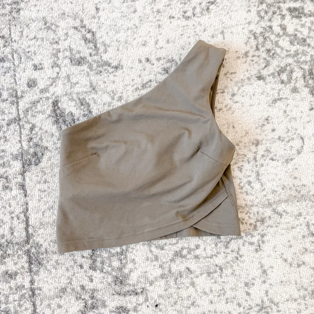 Lululemon  Align Asymmetrical Tank Top Nomad - Image 2